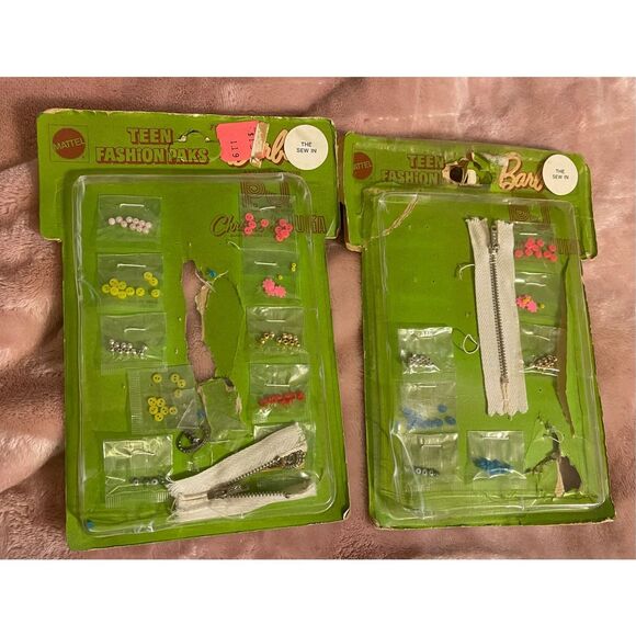 Vintage 1970 Mattel Barbie Teen Fashion Paks Bead Buttons zippers 2 packs Opened - Picture 2 of 8